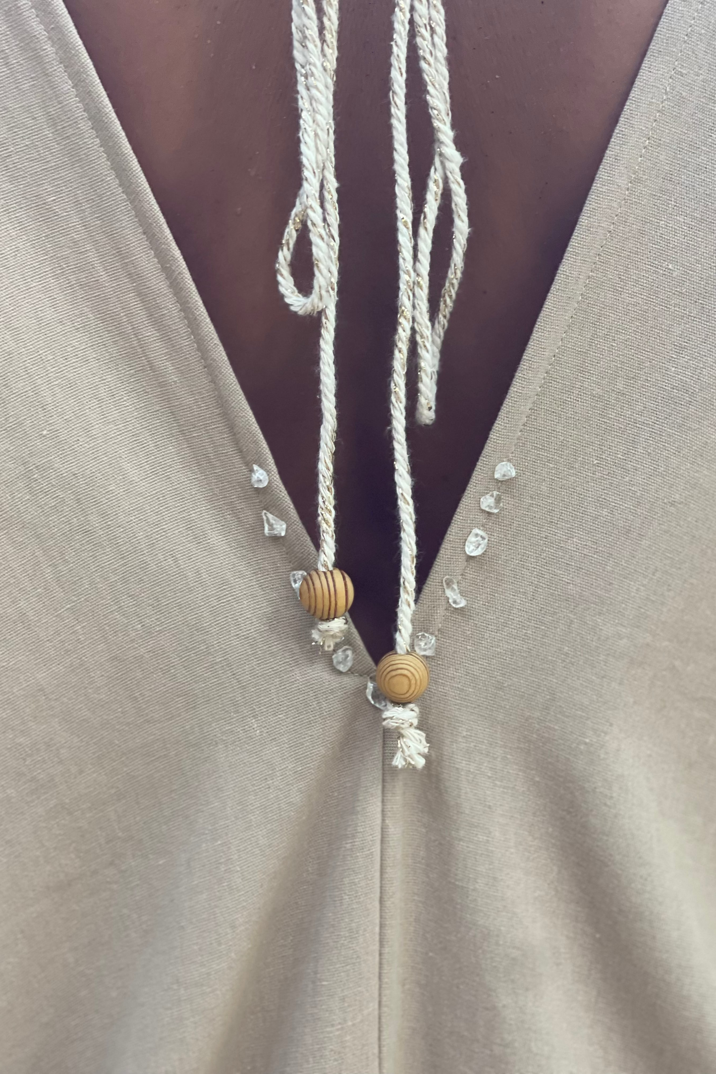 Shambori Spirit - Kimono Orisha Beige Cotton Manta with Clear Quartz close up