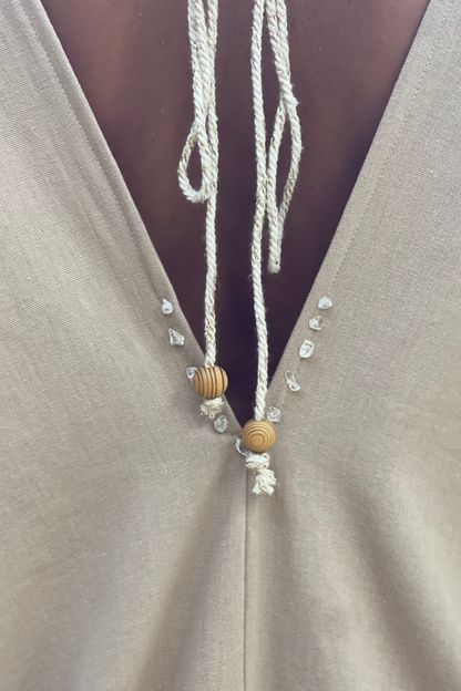 Shambori Spirit - Kimono Orisha Beige Cotton Manta with Clear Quartz close up